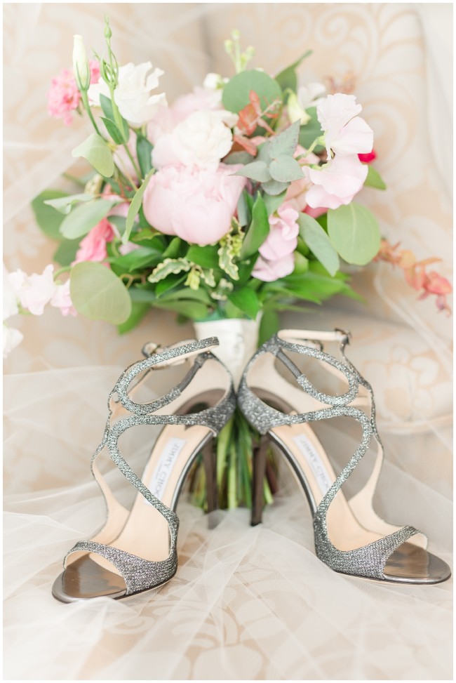 Bridal bouquet and Jimmy Choo shoes at Mallard Island Yacht Club