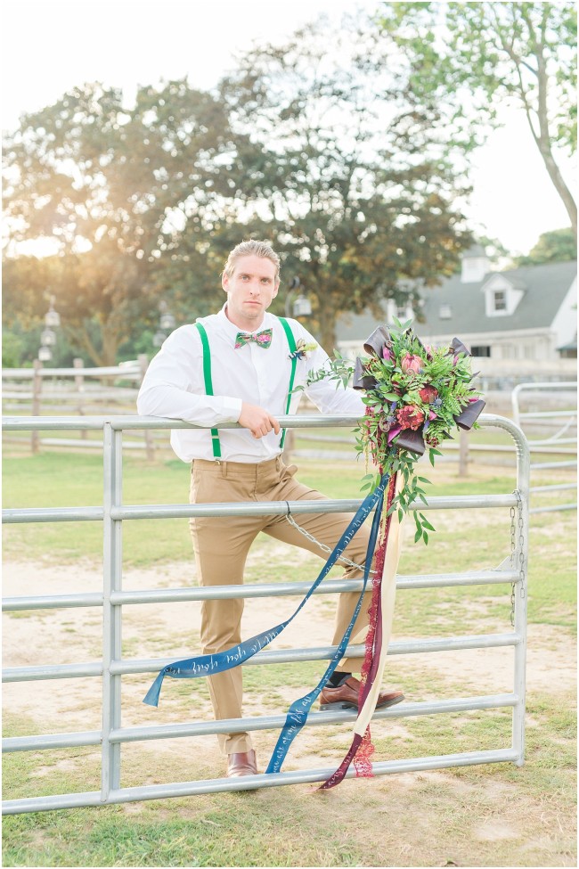 hipster groom photos, groom holding wedding bouquet photo, green suspenders for grooms attire