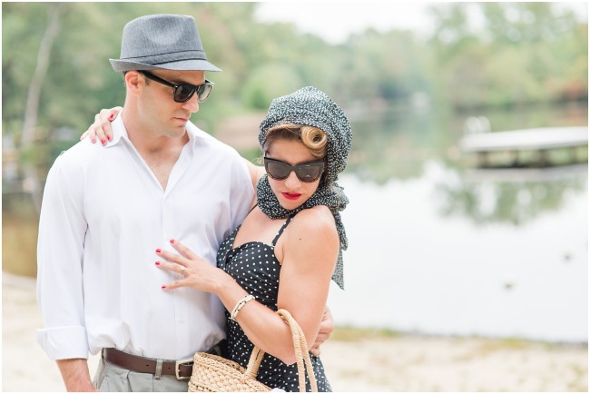 vintage-themed-engagement-session_0002