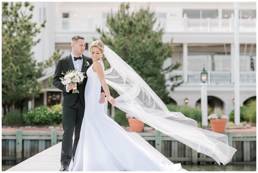 Mallard Island Yacht Club Wedding :: NJ Wedding Photographer :: Susan Elizabeth Photography