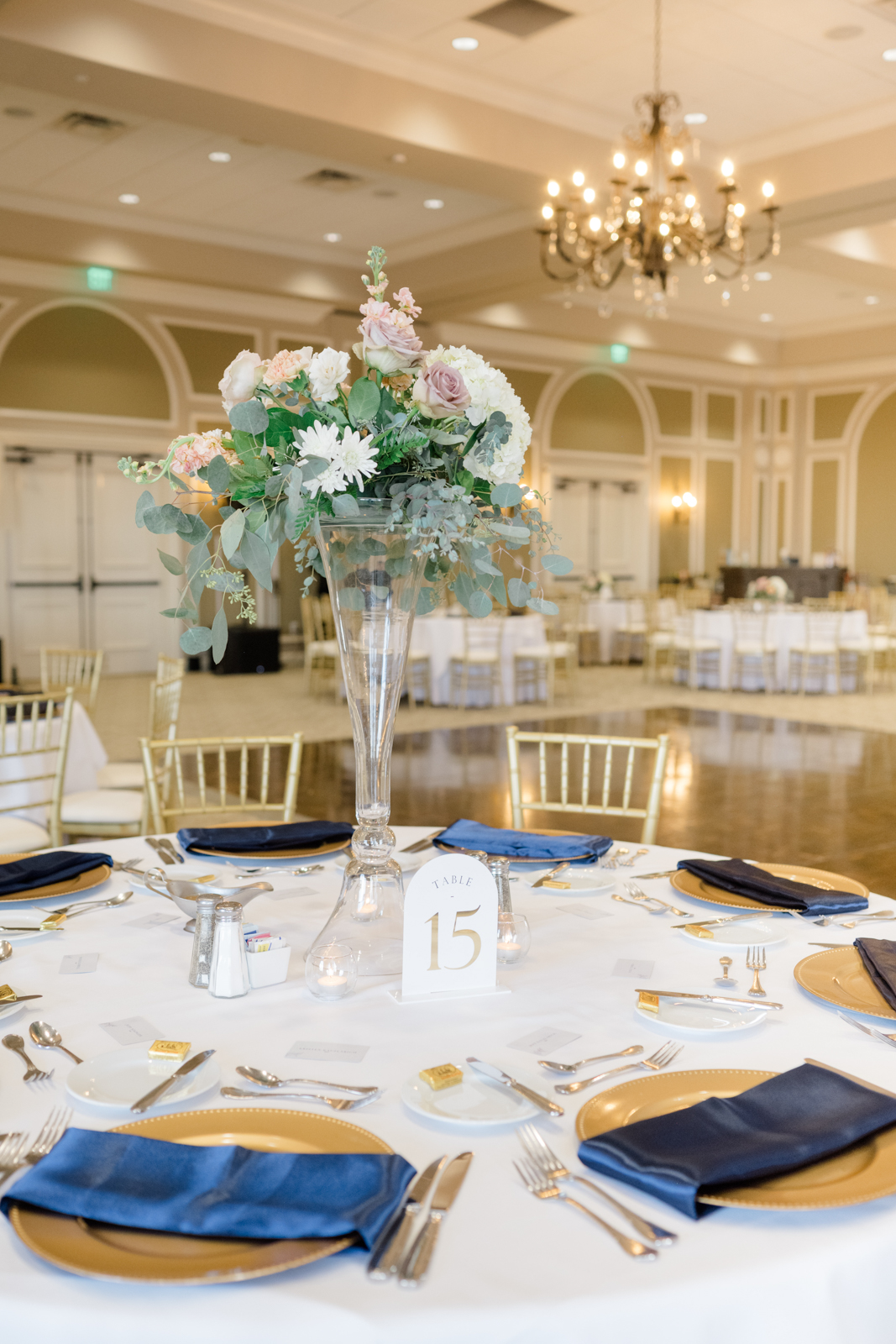 Indoor reception details at Lakewood Ranch Golf & Country Club ballroom